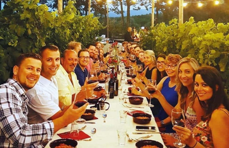 Florence: Chianti Vineyards Tour with Wine Tasting & Dinner - Weather and the vineyard outdoors: plan for both scenes