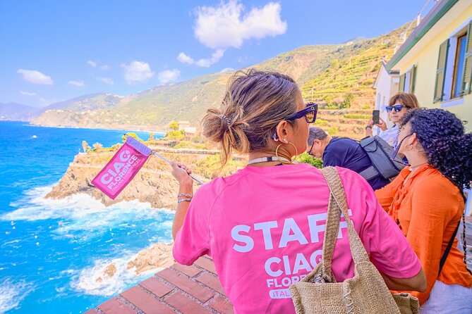 Florence: Cinque Terre Park Day Trip with Optional Street Food - Monterosso al Mare: beach time, and where lunch fits best