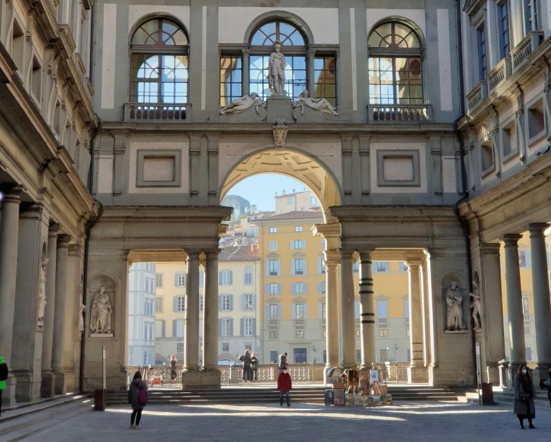 Florence: City Highlights Guided Walking Tour - Piazza Santa Croce and the Bargello: art, faith, and the military stronghold turned museum