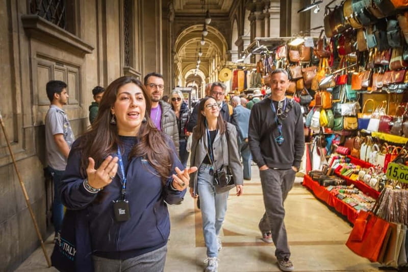 Florence: City Highlights Walking Tour + Wine Windows Option - Wine Windows option: tasting through the buchetta del vino