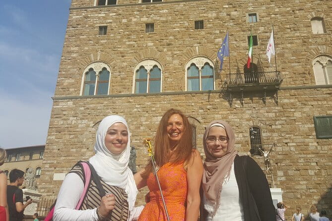 Florence: Combo guided tour, City, Uffizi, Accademia and David - Accademia and David: lunch break plus the signature moment