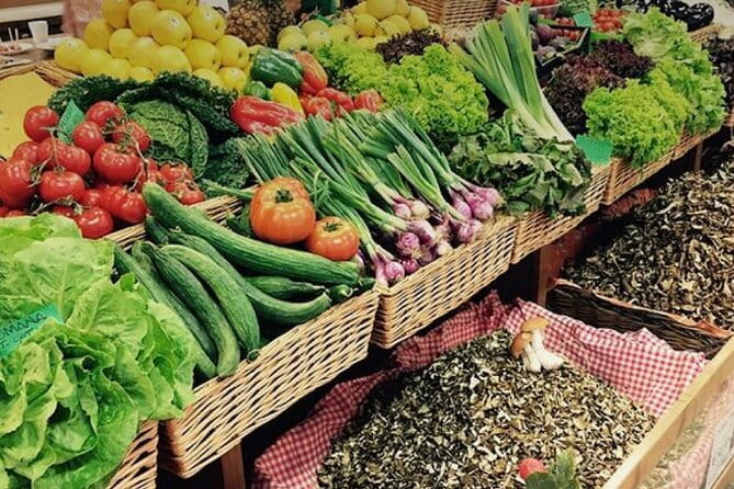 Florence Cooking Class in a Gorgeous Countryside Home with Maria - Sauce choices and how they change the whole meal