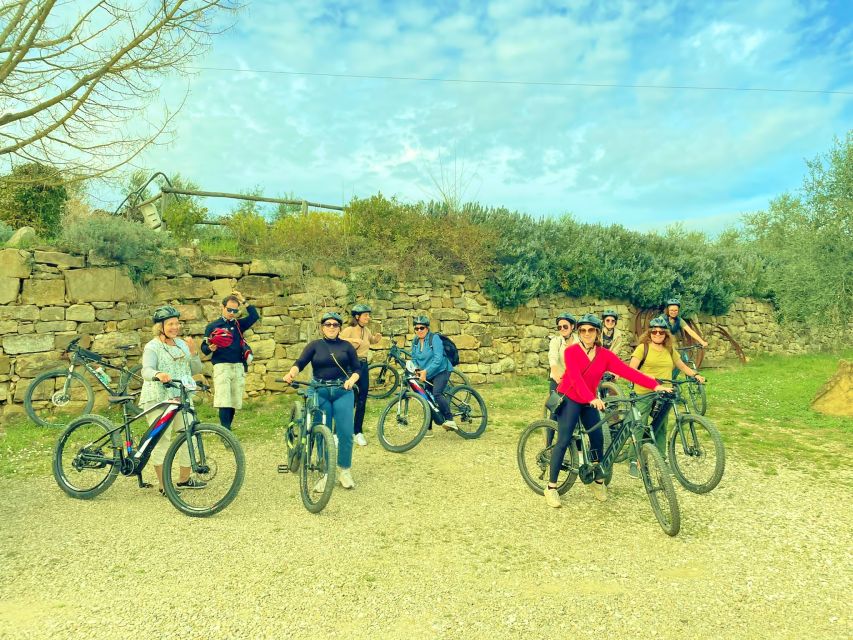 Florence: Country Ebike tour + Wine tasting in organic farm - The Organic Farm Stop: 3 Wines, Snacks, and Real Production