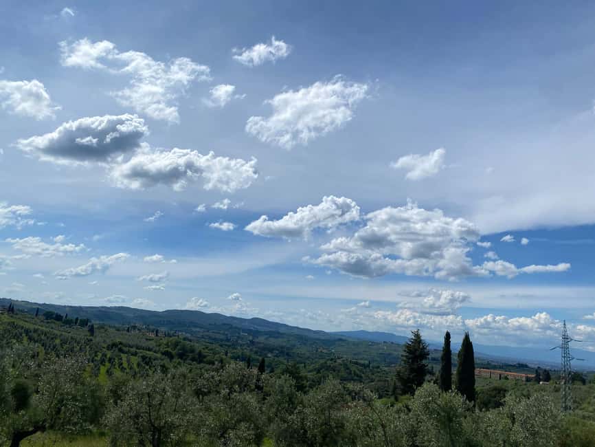 Florence Countryside 2.5h Premium E-Bike Tour + Photo Shoot - Piazzale Michelangelo and San Miniato al Monte: the stops people remember