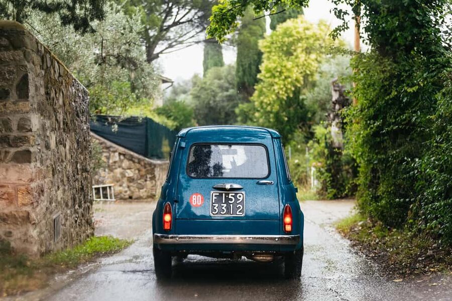 Florence: Countryside Vintage Fiat 500 Driving Tour - Returning to Florence on a scenic route, not the fastest route