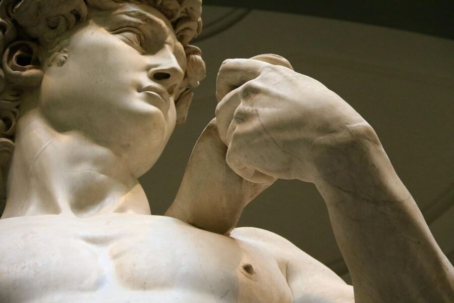 Florence: David and Accademia Gallery Fast Track Guided Tour - Meeting point at Carrefour Express: how to find your guide fast