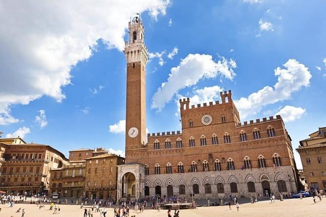 Florence Day Tour: Explore Pisa, Siena & San Gimignano with Lunch - One 13-hour loop: why this day trip can work