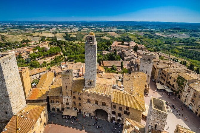 Florence Day Trip: Pisa, San Gimignano and Siena with Lunch - Florence Morning: 7:45 Departure and the Coach Rhythm
