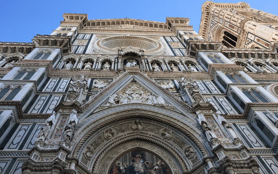 Florence: Duomo Cathedral Immediate Access & Guided Tour - Santa Maria del Fiore inside: frescoes, the dome, and the Renaissance mix