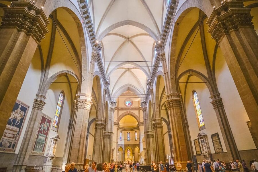 Florence: Duomo Cathedral Skip-the-Line Guided Tour - Small-group pacing, and the guide styles that get you engaged