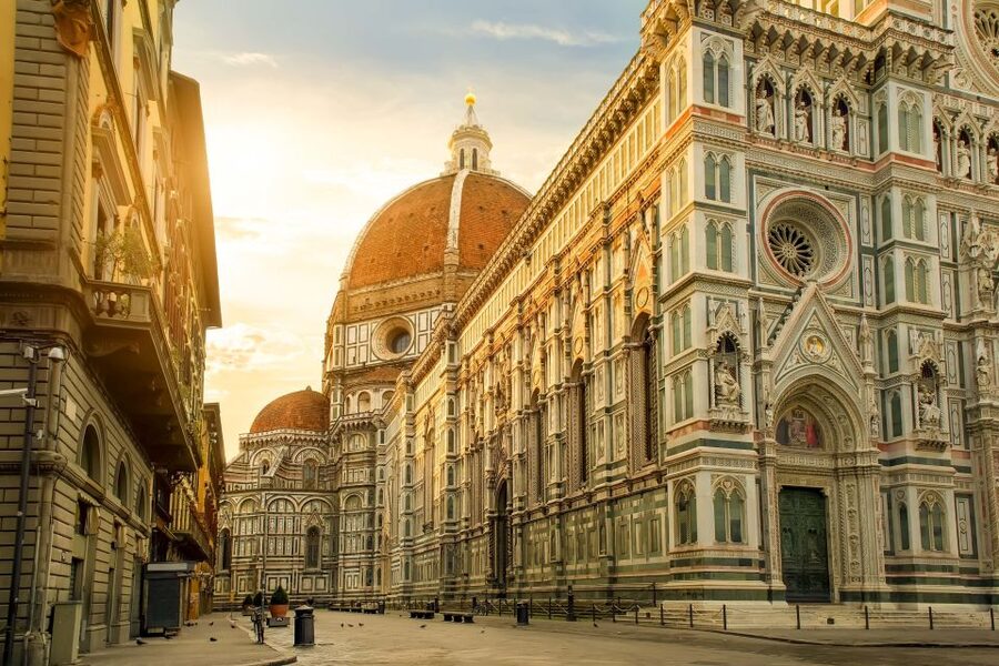 Florence: Duomo Complex Guided Tour w/Cupola Entry Tickets - What you see on the way up: Last Judgment frescoes and construction clues