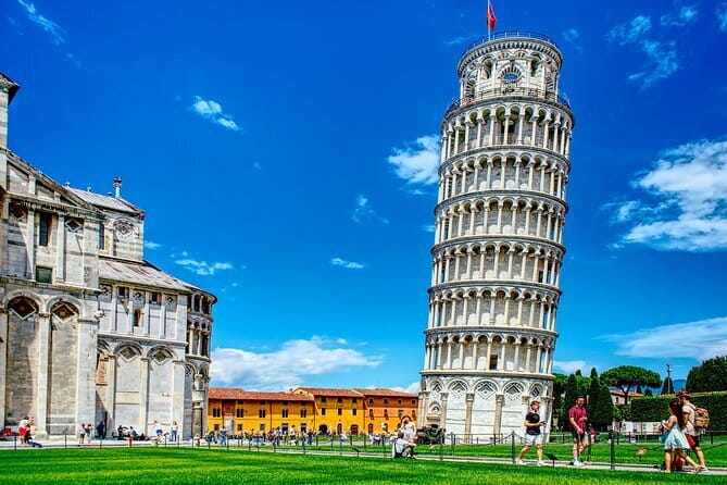 Florence: Duomo Complex with Tickets & City Walk Guided Tour - Giotto’s Bell Tower climb at your leisure (no lift)