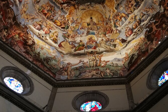 Florence Duomo Skip-Any-Line Guided Tour with Priority Entrance - Entering Santa Maria del Fiore Through the Priority Route