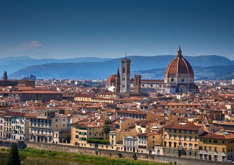 Florence E-Bike tour: Piazzale Michelangelo, Hills & Gelato - Cruising the Lungarni and Capturing Ponte Vecchio