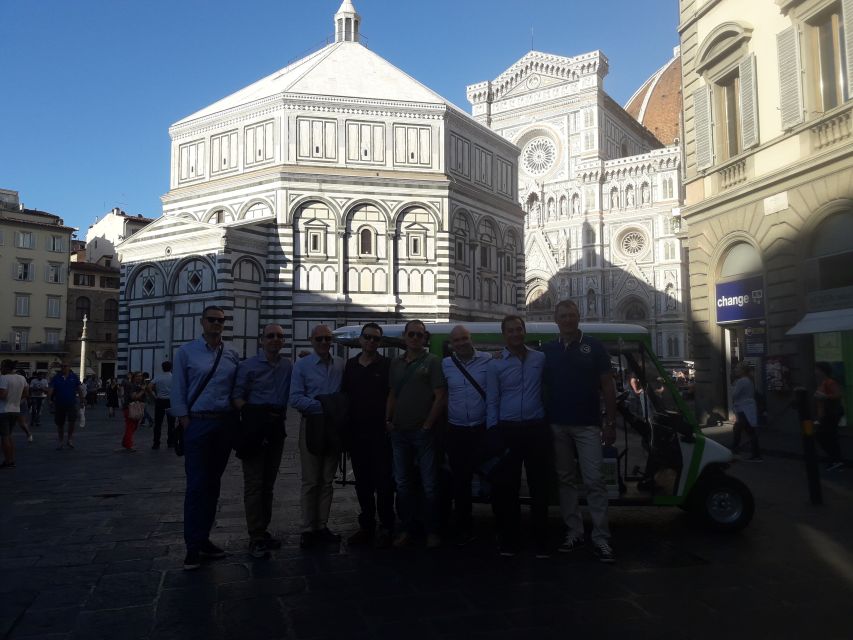 Florence: Eco-Friendly Golf Cart City Tour with Audio Guide - Key things you will notice fast