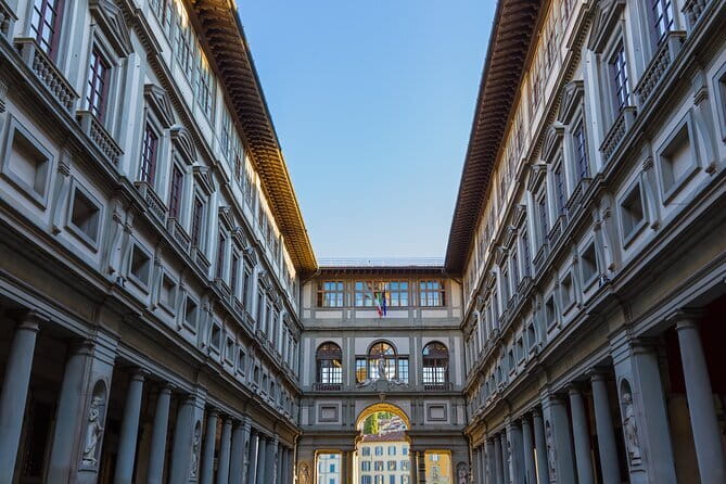 Florence: Exclusive First Access to Cathedral and Dome - Breakfast at a historical café, then off to climb