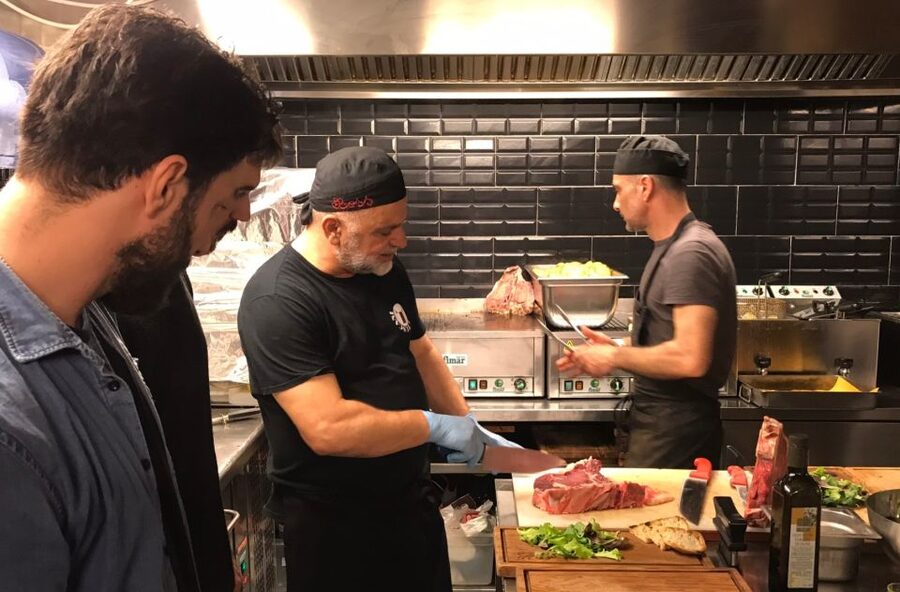 Florence: Florentine Steak Cooking Class with 3-Course Meal - Small-group energy, and why the chef guidance lands