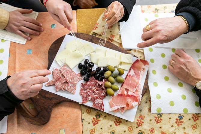 Florence Food Tour of 10+ Authentic Tastings with Cheeses & Wines - Sant Ambrogio Flavor Stop: Coccoli and Lampredotto, Plus Cheese and Wine