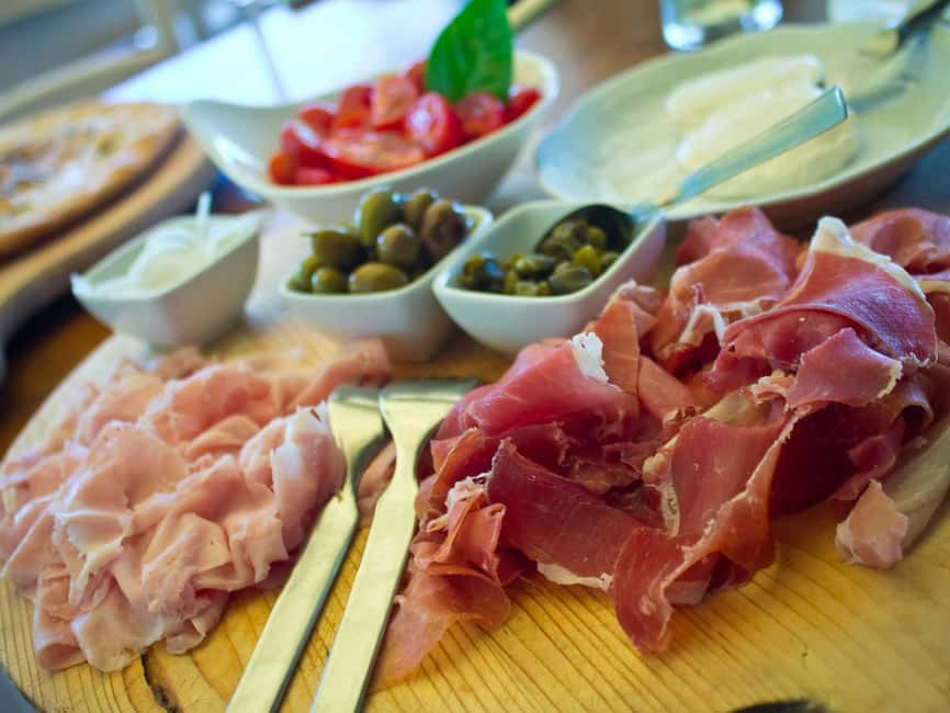 Florence: Food Tour with Wine and Gelato - Santa Croce and Piazza della Signoria, Where Stories Change the View