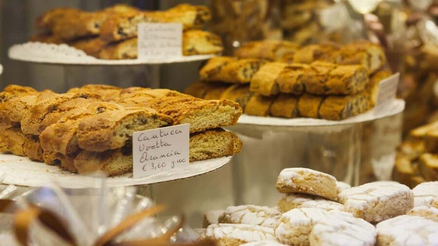 Florence Foodies Tour: Savor Tuscan Flavors & Fine Wine - Organic Farm Salumi, Pecorino, and Chianti: The First Taste Sets the Tone