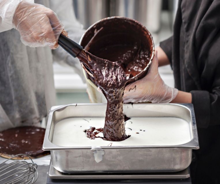Florence: Gelato Making Class - Starting at I Gelati del Bondi, then getting to work fast