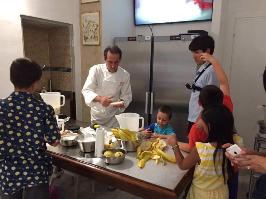 Florence: Gelato Making Class - How the class flows: gelato history, then hands-on steps