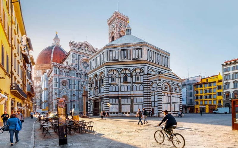 Florence Golf Cart Tour City Center & Piazzale Michelangelo - Piazza della Repubblica and Palazzo Vecchio for civic Florence energy