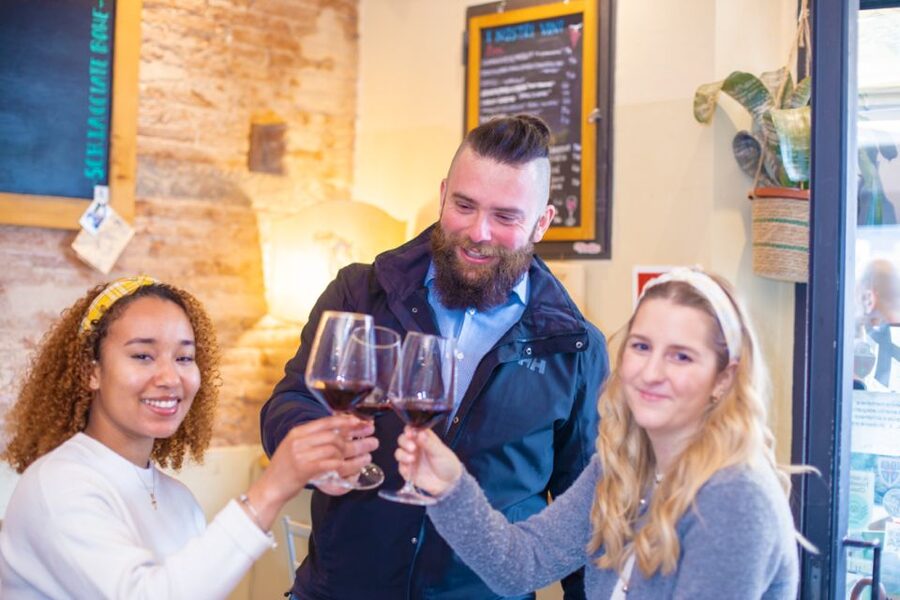Florence: Grocery Market Food Tour and Tastings with a chef - Gelato at the end: choosing classic or unusual gusti