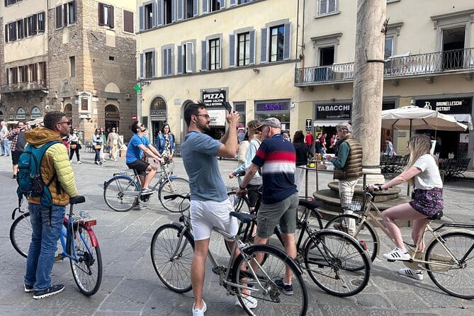 Florence: Guided Bike Tour to Discover the Secrets - Piazza della Repubblica to Piazza degli Strozzi, learning the city’s rhythm