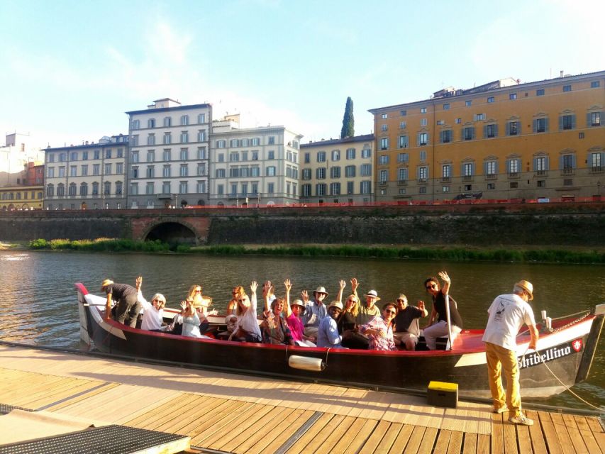 Florence: Guided Gondola Boat Tour with a Glass of Wine - Key things to know before you go