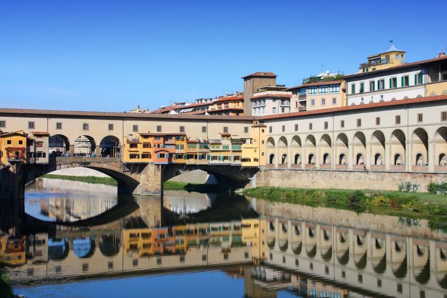 Florence: Guided Tour by E-Bike with Gelato & optional Lunch - Duomo and Santa Croce: how the stops feel different on a bike tour