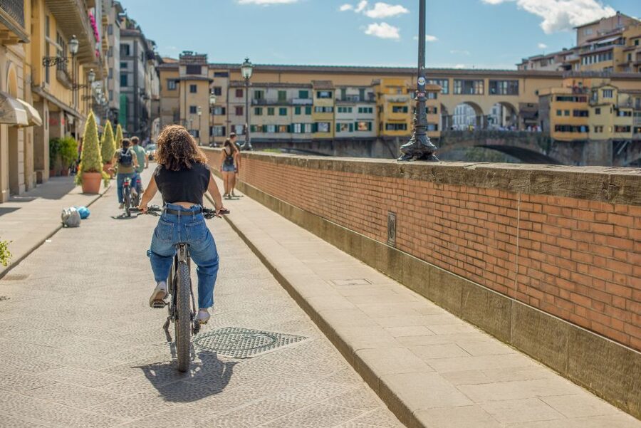 Florence: Guided Tour by E-Bike with Gelato & optional Lunch - Piazzale Michelangelo: hilltop views, without the workout tax