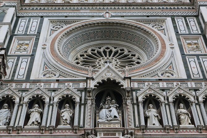 Florence: Guided tour of Santa Maria Del Fiore - Stop 1: Brunelleschi’s Duomo exterior, why the dome matters
