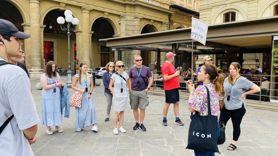 Florence: Guided Walking Tour - Palazzo Medici Riccardi and San Lorenzo: where patronage meets daily Florence