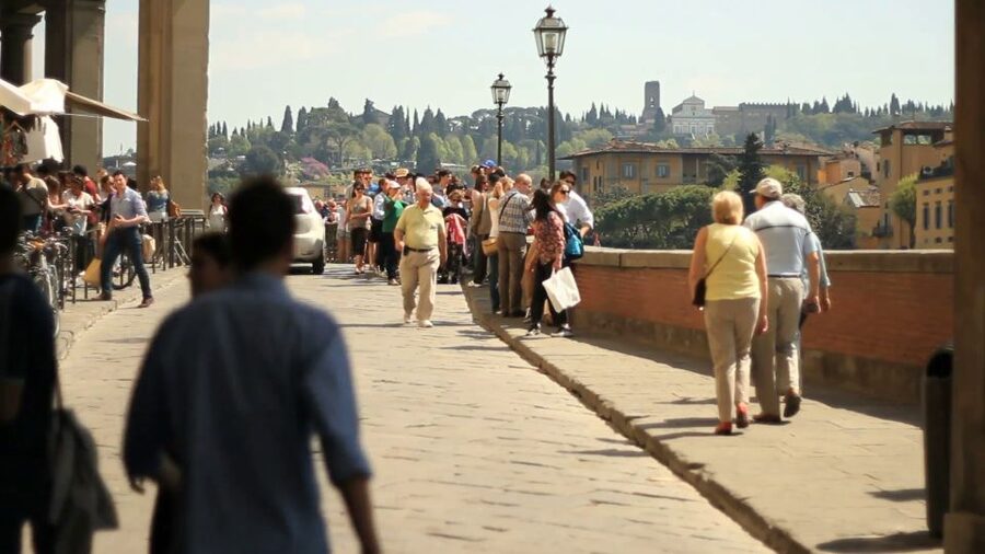 Florence: Guided Walking Tour with Entry to Santa Croce - Starting at Dante Alighieri: The Florence You See Before You Enter