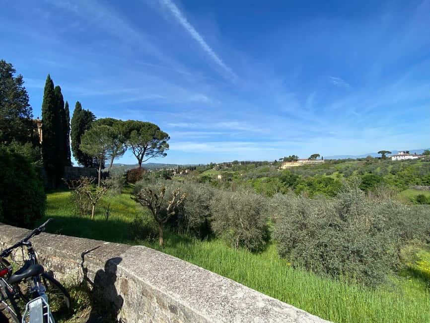 Florence: Half-Day Tuscan Countryside E-bike Tour with Wine - Meeting point in Oltrarno: Via del Campuccio, 90