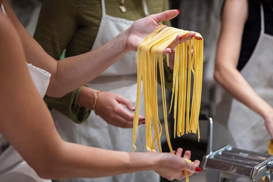 Florence: Handmade Pasta & Dessert Class with Unlimited Wine - Rolling Pin vs Pasta Machine, and the Skills You’ll Use Later