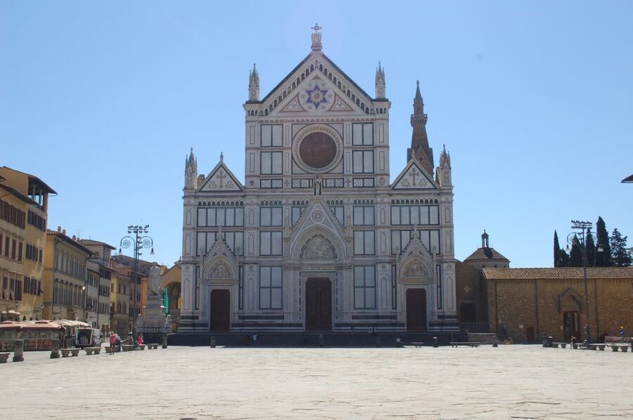 Florence: Highlights and Small-Group Accademia Tour - Meeting in Piazza della Repubblica: The Quick Start Advantage