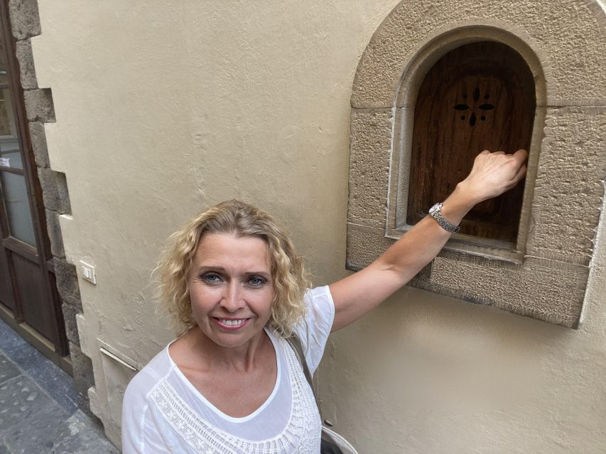 Florence historical centre and legends tour for small groups - What $46 Gets You, and What You Still Need to Plan