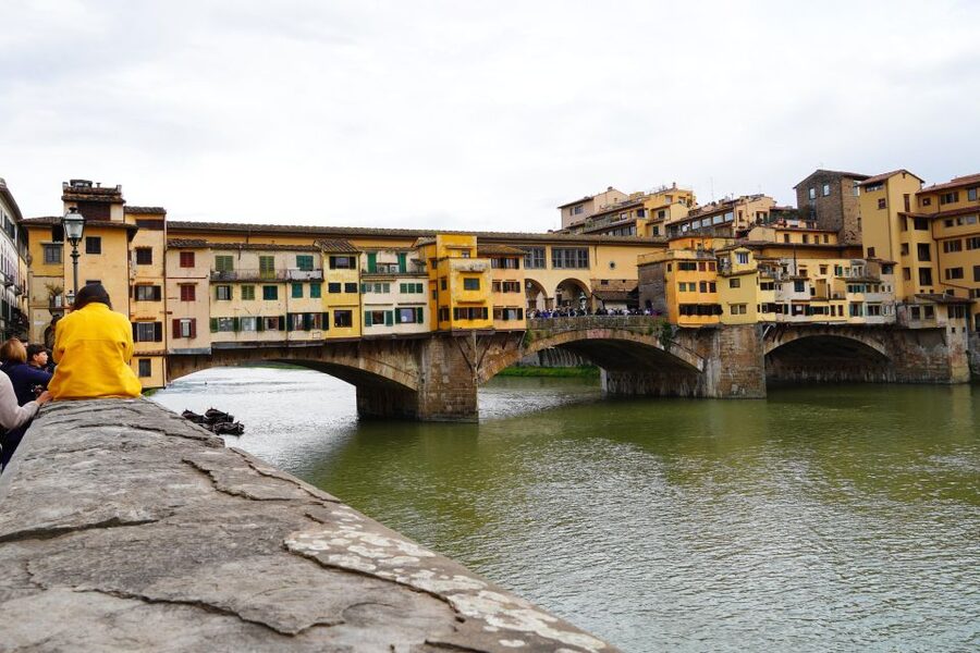 Florence historical centre and legends tour for small groups - Piazza del Duomo and the Exteriors That Feel Like a Stage