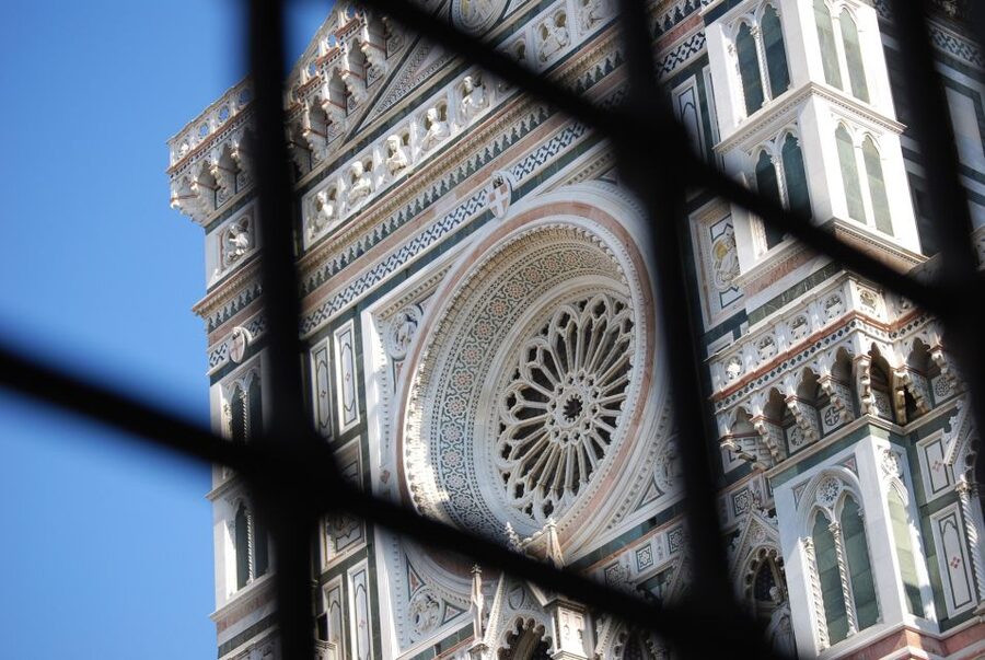 Florence in one Day: Walking Tour with Uffizi and Accademia - Price and value for a full 7-hour art day