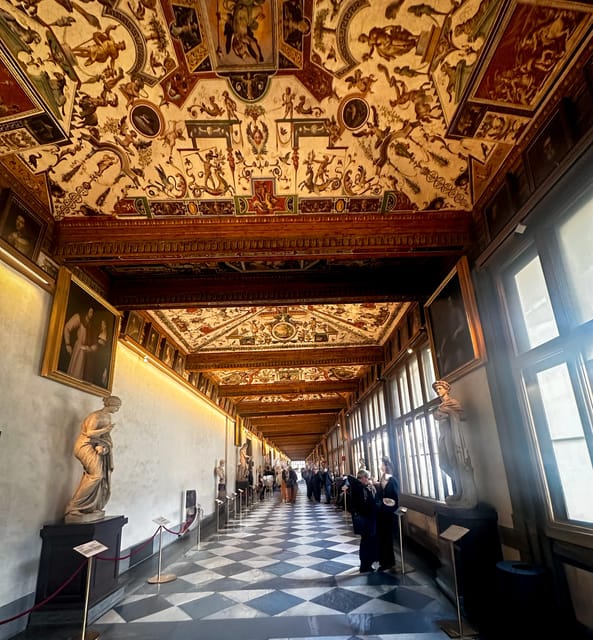 Florence in one Day: Walking Tour with Uffizi and Accademia - Who this tour suits, and who should choose differently