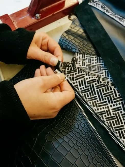 Florence: Leather Wallet-Making Workshop with Coffee - Finding GARBAGE’En, and what to expect when you arrive