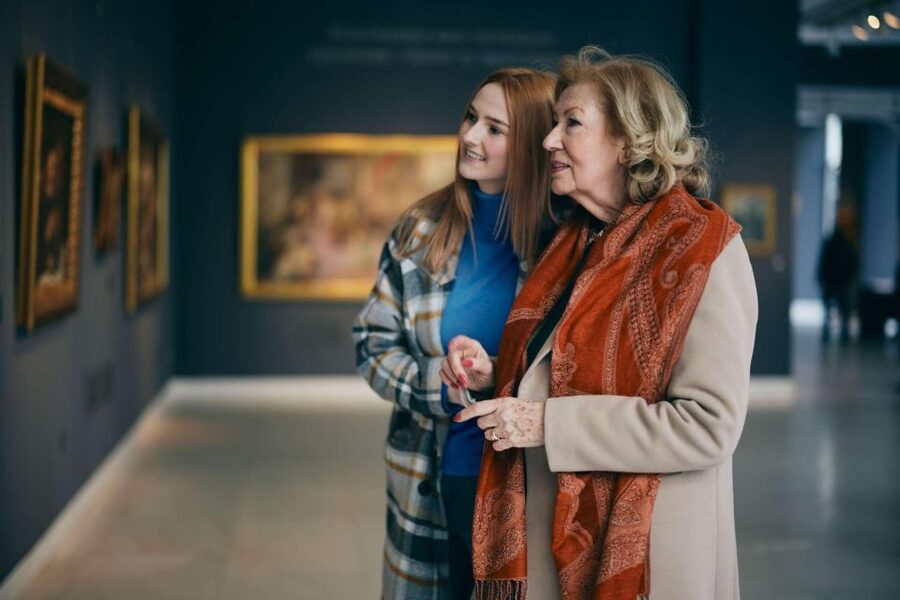 Florence: Leonardo da Vinci Guided Walking Tour with Museum - Old Town Walk: Tracing Da Vinci Through Medici Florence