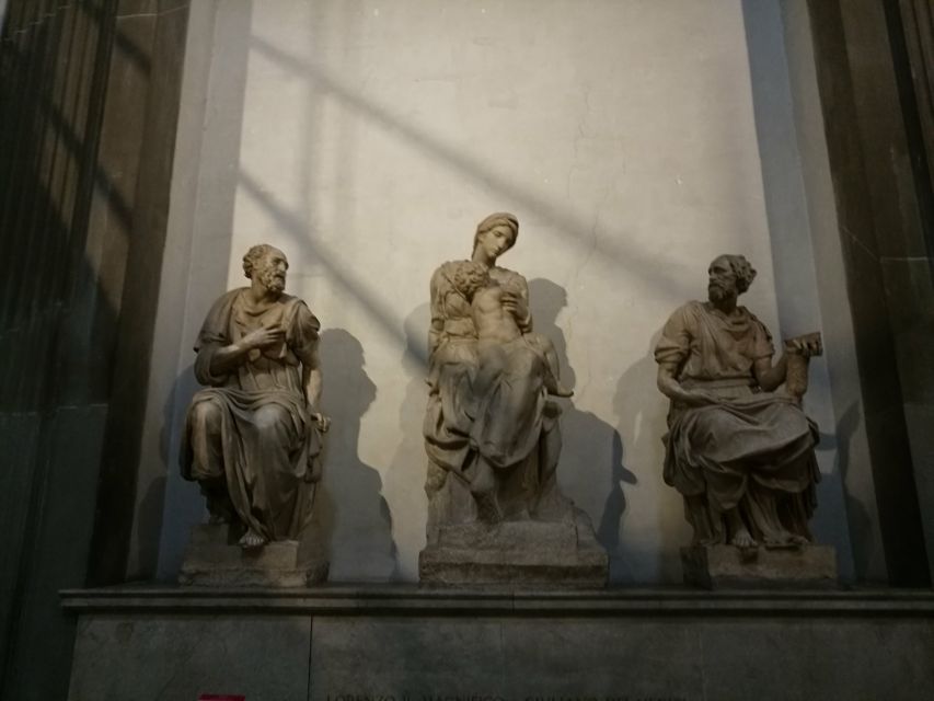 Florence: Medici Chapels Guided Tour - Michelangelo in the room, not just on the internet