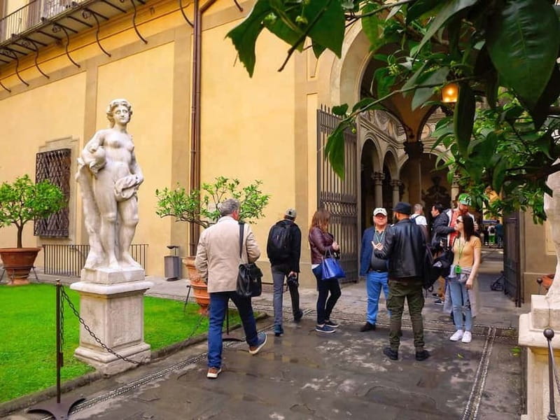 Florence: Medici Family Guided Walking Tour - Medici Chapels, Michelangelo’s New Sacristy and the tombs