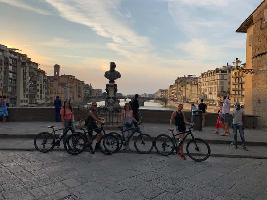 Florence: Medici-Themed Bike Tour - Arno River Views: The Best “Stop-Think-Smile” Moment