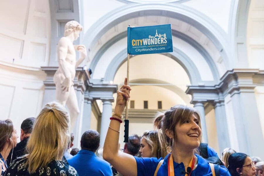 Florence: Michelangelo's David & Accademia Guided Tour - Priority entry into the Accademia Gallery, plus headset-level listening