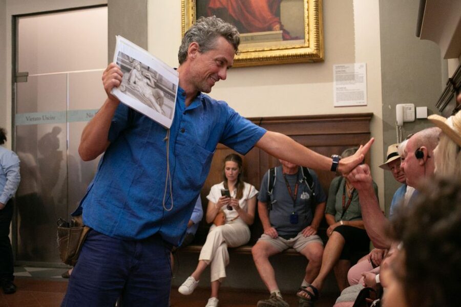 Florence: Michelangelo's David and Accademia Gallery Tour - Key things you will notice right away