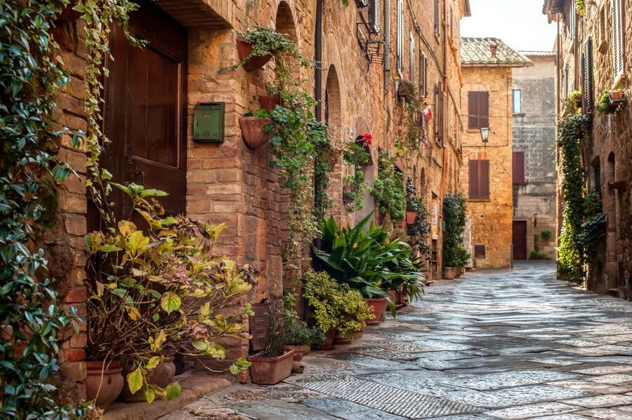 Florence: Monteriggioni & Val d'Orcia Optional Wine Tasting - Pacing and timing, so the day stays fun